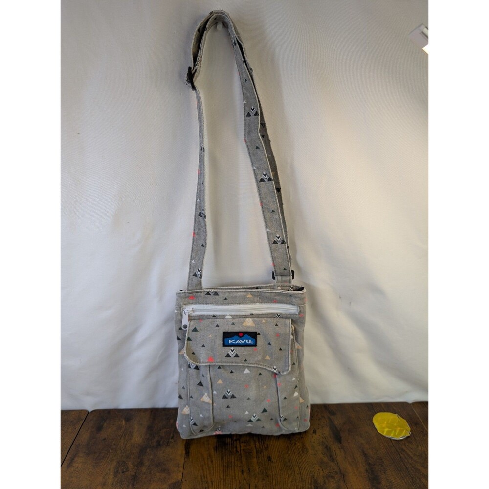 KAVU Keeper Crossbody Bag Gray Geometric Mountain Triangle Canvas Travel Purse
